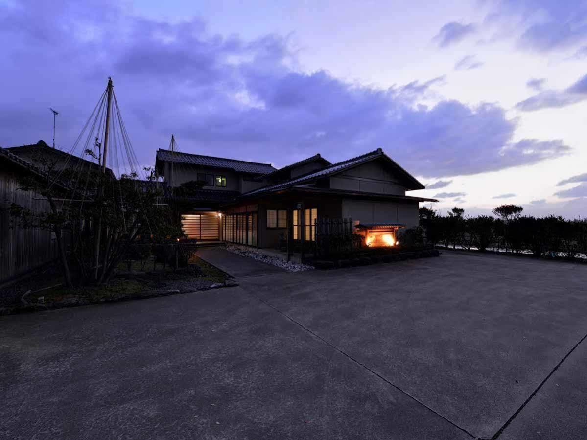 Shima Hotel Kaga  Buitenkant foto